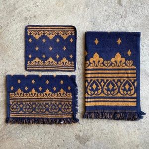 Vintage Retro Pattern Sears Towel Set